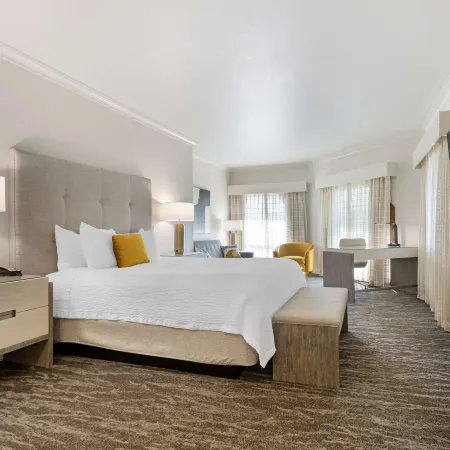 Best Western Plus Novato Oaks Inn