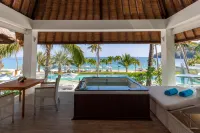 Seven Secrets by Hanging Gardens Hotels in West Pemenang