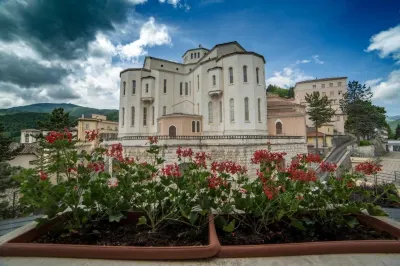 Hotel Delle Rose Hotel in zona Il Criptoportico Romano di Porta Ascolana