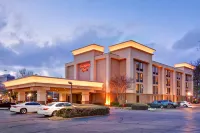 Hampton Inn Memphis-Poplar Hotel di Memphis