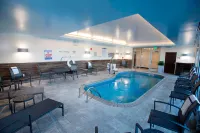 Fairfield Inn & Suites Detroit Lakes - Pools