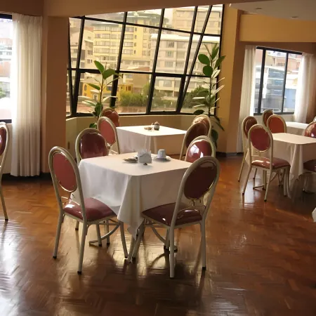 Elegance Hotel
