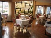 Elegance Hotel - servizio colazione