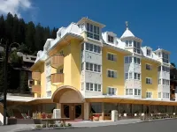 Alpen Suite Hotel