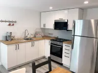 Stylish Tarrytown Studio - Walk to Train & Main St Hotel di Tarrytown