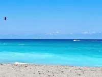 POSHPADZ Villa Kokomo-Lake View Patio- Walk to Jupiter Beach Sleeps 6 주피터 호텔
