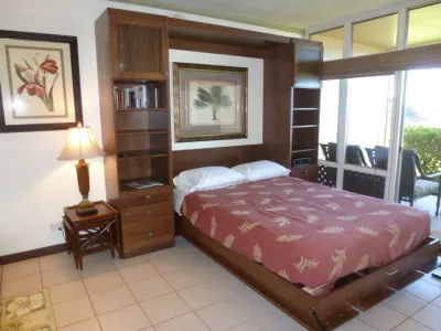 Ocean Front-Unobstructed Views- Beautiful Upgraded Condo