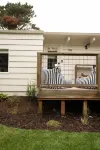 New! Cutest Cottage on the Oregon Coast + Hot Tub + Steps to the Beach!