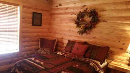 Beautiful cabin style home backing up on the White River!