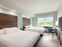 Tru by Hilton Lake Charles Hotels near Walmart Supercenter