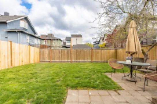 Charming 1Br Cottage in Ballard Hotels in ballard