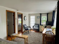 Walk to Town! Bike or Bus to Beach! Charming Cottage on Quiet, Private Lane