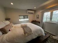 Nature Mountain Retreat with Outdoor Hot Tub and Sauna Spa Experience