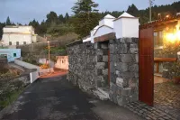 Beautiful Canarian Cottage In Typical Canarian Village