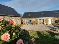 Gîte La Chouette Hermine à Moins de 17 Min. des Plages de Locquirec
