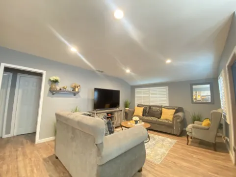 " Beautiful Pool Home" Hotels in Baldwin Park