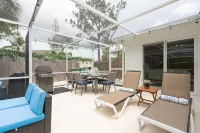 BEAUTIFUL Beach Home in NAPLES ONLY 4 miles away from the beach!