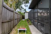 Luxury Pool Home Near Stadium - BBQ GRILL- FIREPIT☆