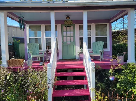 Vintage Cottage Отели рядом с достопримечательностью «Парк Рокпорт Бич»