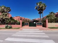 LUXURY APARTMENT DIRECTLY ON THE SEA WITH TERRACE AND POOL