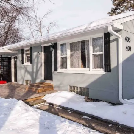 Peaceful Views - 2 Br Main Level Living w/Recliner
