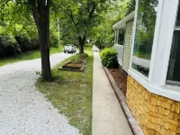 Charming 3-bedroom house in quiet residential neighborhood Hotels in Atlantic