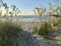 Spacious Home w/Ocean Views at Quiet end of Island