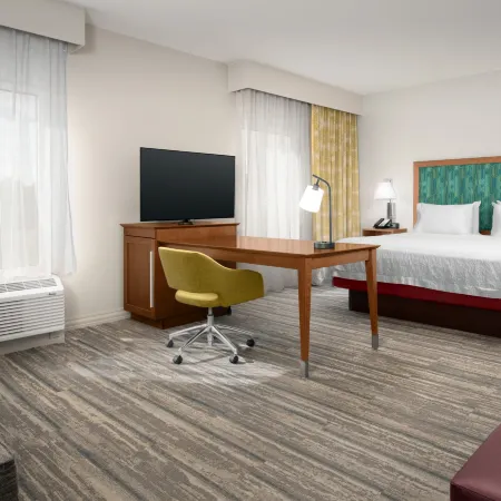 Hampton Inn & Suites Orangeburg