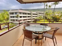 Ocean Views/Mountain Views!! HUGE LANAI Directly across the road from the BEACH!