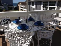 Charming Cozy Cottage w/ OceanView! Steps to Beach!!! W/ 2 large decks and WiFi!