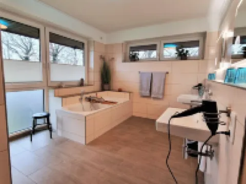 Mod. Apartment with balcony, 4 persons, near Hamburg Hotels in Seevetal
