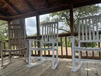 Secluded Whoop Acre Ranch Sleeps 25-Loaded with Entertainment