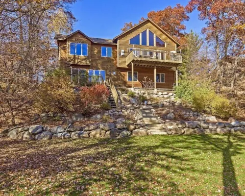 Deacon's Lodge Golf: Overlooking Pelican Lake - Breezy Point Hotels in Breezy Point