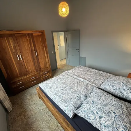 Neue Wohnung im Spargeldorf Schäpe mit Großem Südwest Sonnenbalkon Отели в г. Белиц