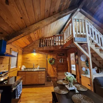 10. Spacious 1 bedroom cabin