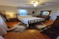 Sweet Home Magnolia-Farmhouse/Fishing