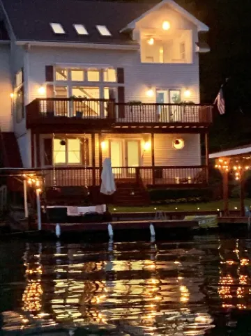 Cozy Cozy Cottage ~ Perfect Location On West Keuka Lake ~ Private Dock!