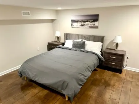 Modern Farmhouse Near Windrock