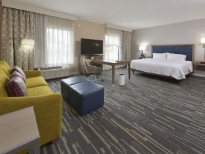 Hampton Inn & Suites Seattle/Redmond