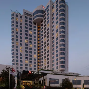 Istanbul Marriott Hotel Pendik Отели рядом с достопримечательностью «Станция метро Pendik»