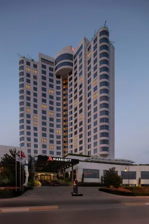 Istanbul Marriott Hotel Pendik Отели рядом с достопримечательностью «Yiğit Alışveriş Merkezleri - Pendik Şube»