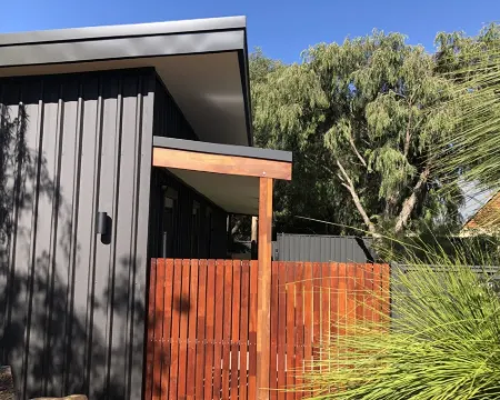 Quedji Cottage - Beautiful 2 Bed Private Cottage 3 Min Walk to Dunsborough Town. Hotels in Dunsborough