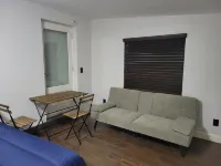 Studio close to airport, mall, beach, museum and much more