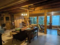 Oceanfront Cabin-Castle in Maine Woods Các khách sạn ở Georgetown