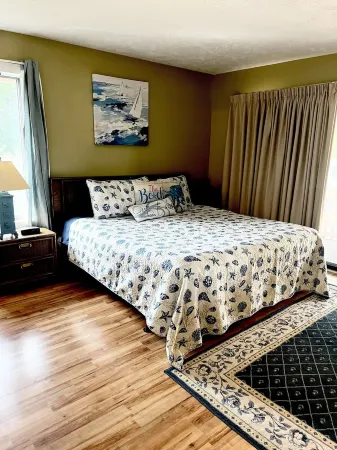 Pelican Perch with Pool View Condo w/ 3 Porches!