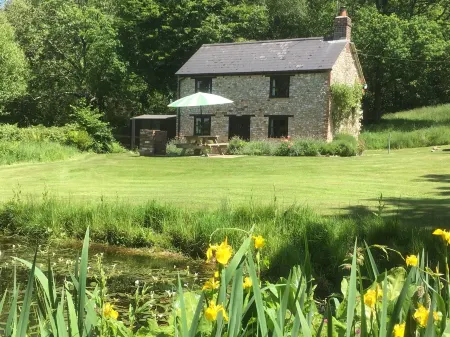 Sandford Cottage 5 Star Holiday Retreat