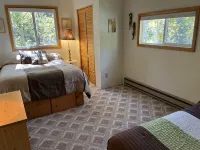 1st Chair Chalet - Monarch/Garfield - Creek Side Mountain Getaway