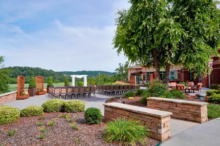 MeadowView Conference Resort & Convention Center