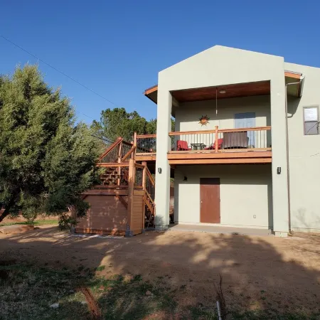 Private Casita with Beautiful Red Rock Views and Large Deck