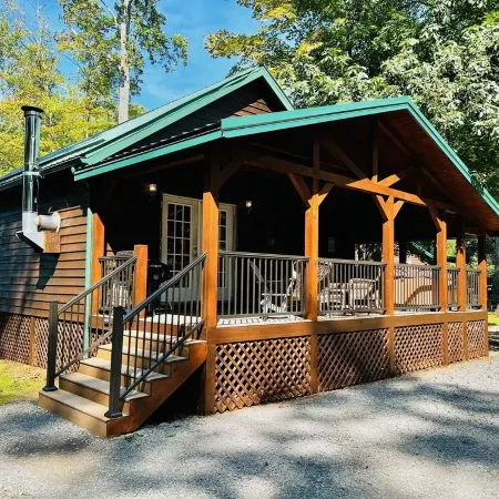 "Mountain Escape: the Moose - Sleeps 8 Guests